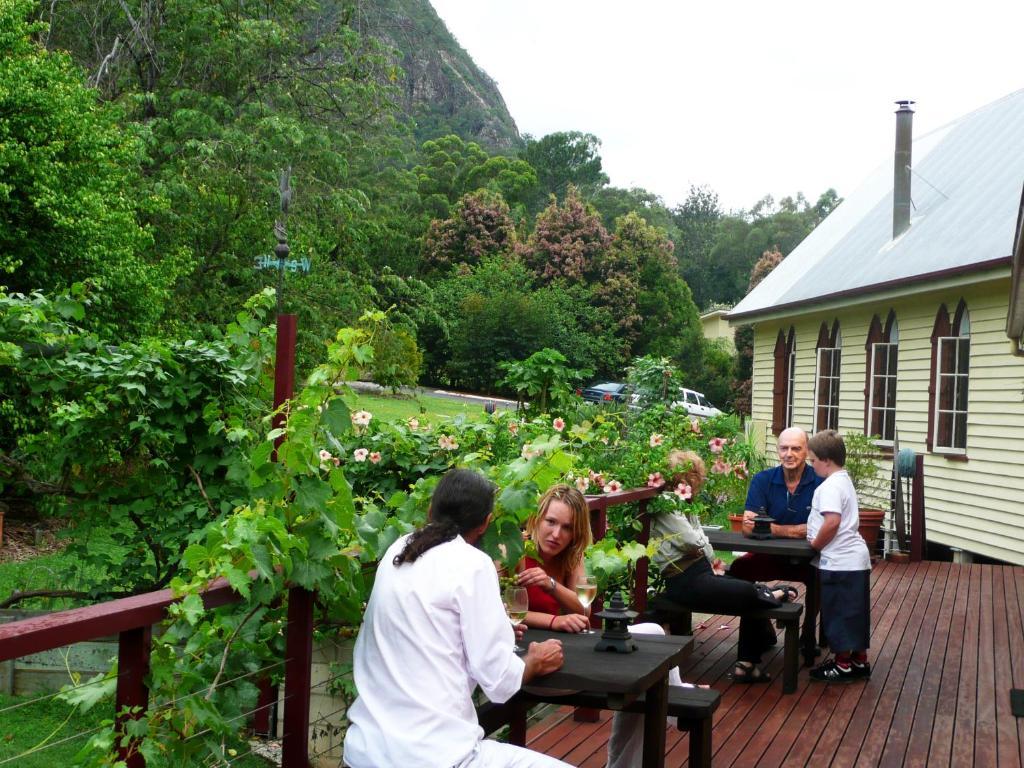 Glass House Mountains Ecolodge Kültér fotó